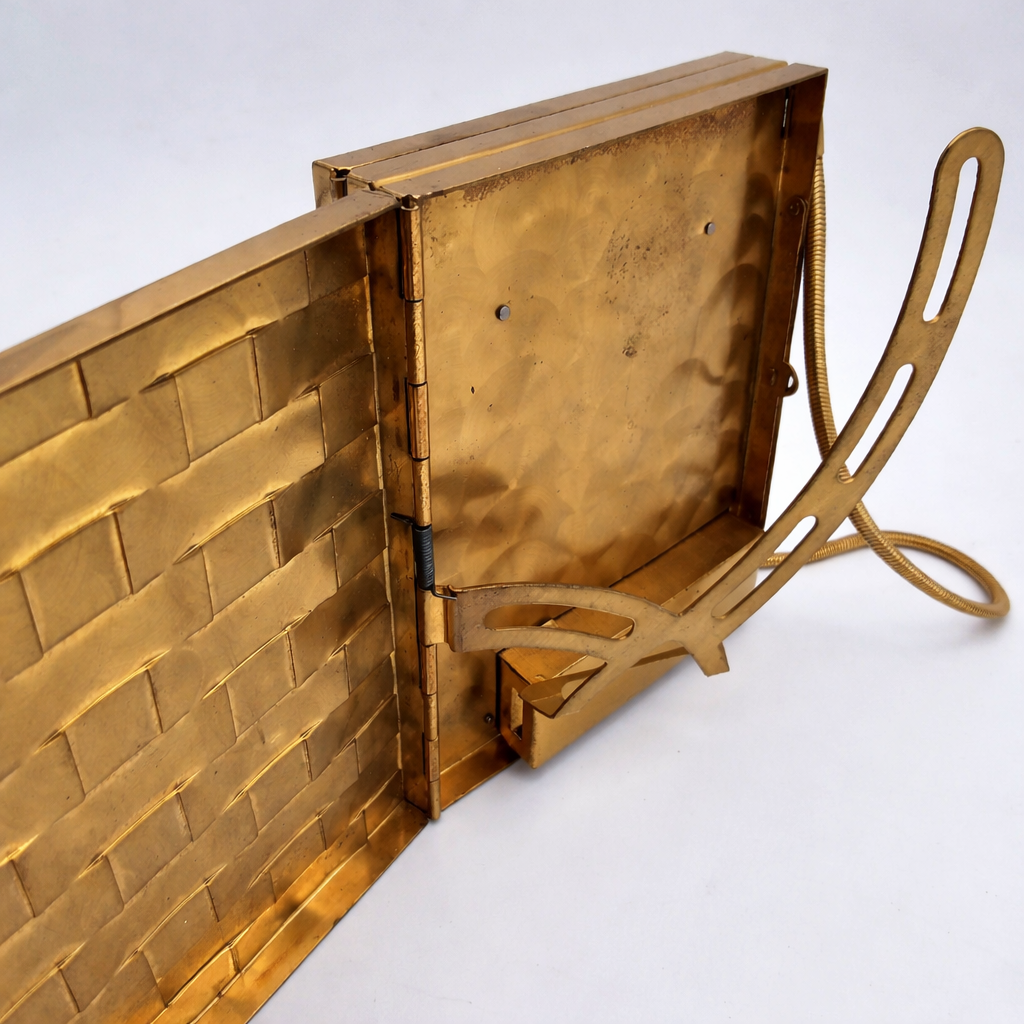 Vintage Gold-Tone Woven Metal Compact Clutch | Mid-Century Evening Bag