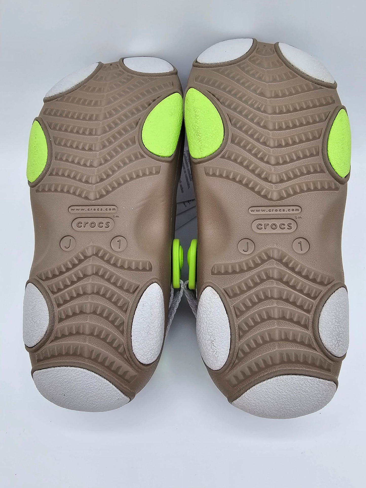 Crocs Classic All-Terrain Sandal K – Kids’ Size J1 | Tan/Neon