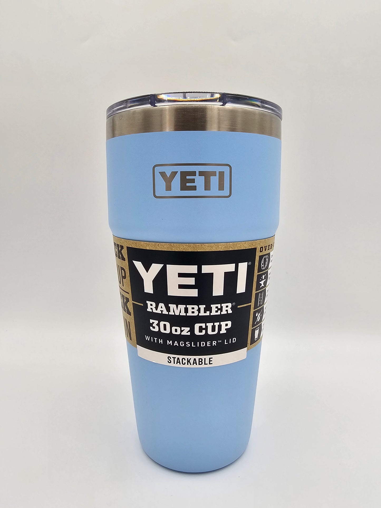YETI Rambler 30 oz Tumbler – Sky Blue (with Magslider Lid)