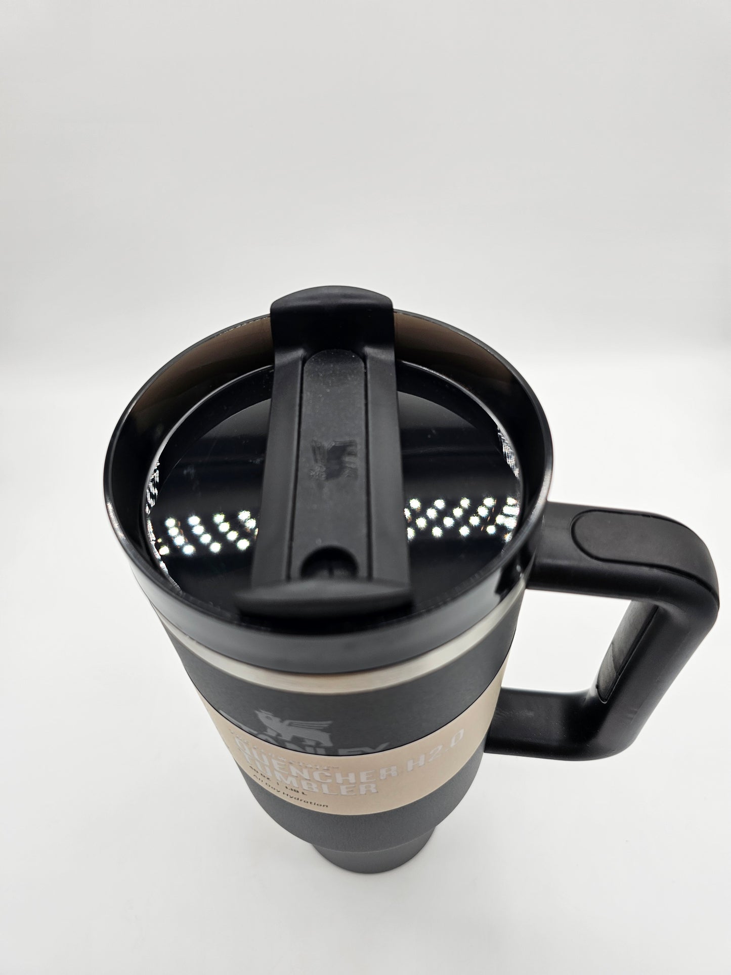 Stanley Quencher H2.0 FlowState Tumbler – 40 oz (Black)