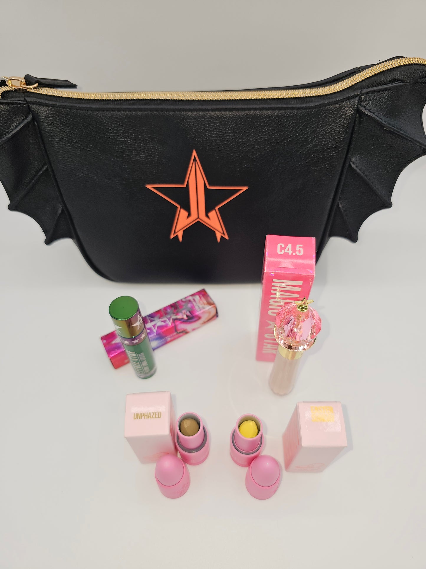 Jeffree Star Cosmetics Bundle – 6-Piece Authentic Makeup Set